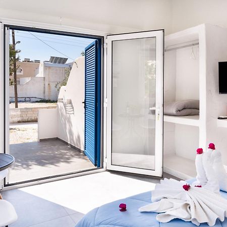 Ferienwohnung Aegean Blue Santorini Perissa Exterior foto