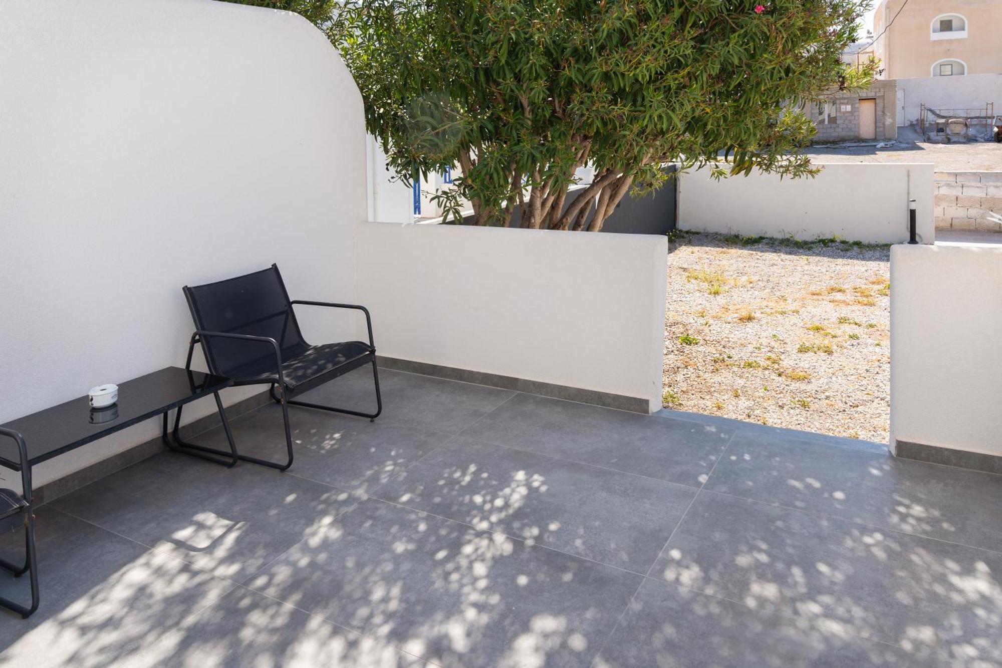 Ferienwohnung Aegean Blue Santorini Perissa Exterior foto