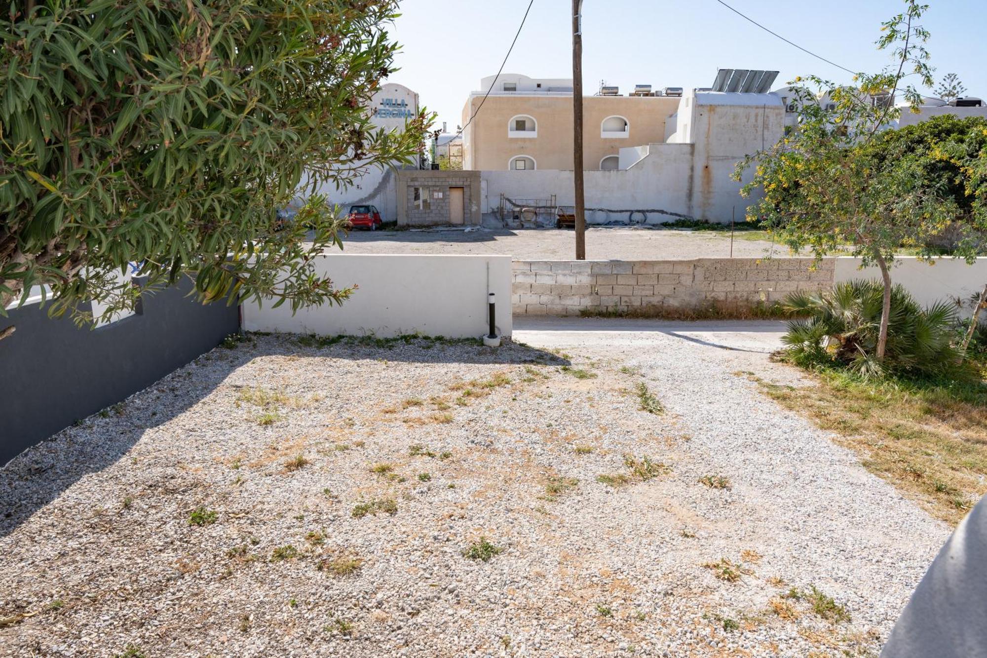 Ferienwohnung Aegean Blue Santorini Perissa Exterior foto